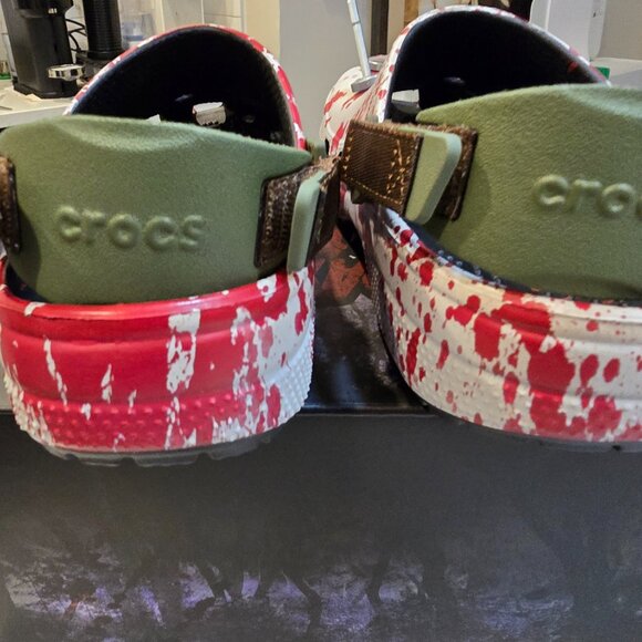 Crocs Classic Clog Friday The 13th 212073-90H Size 10 Mens New JASON VORHEES NEW - Picture 9 of 13